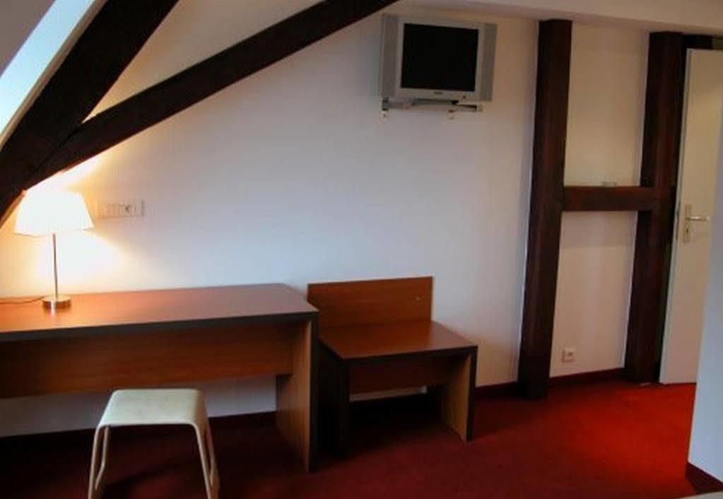 Hotel Restaurant Notre Dame Haguenau Exteriör bild