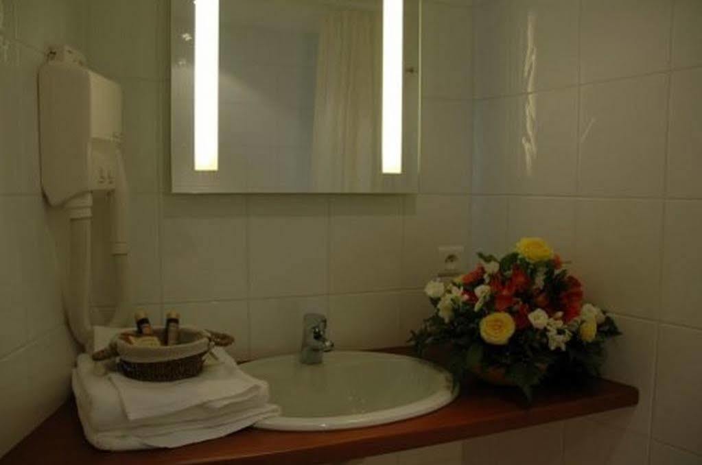 Hotel Restaurant Notre Dame Haguenau Exteriör bild
